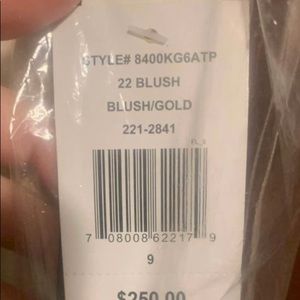 Blush/Gold prom dress never worn size 9 no alterations